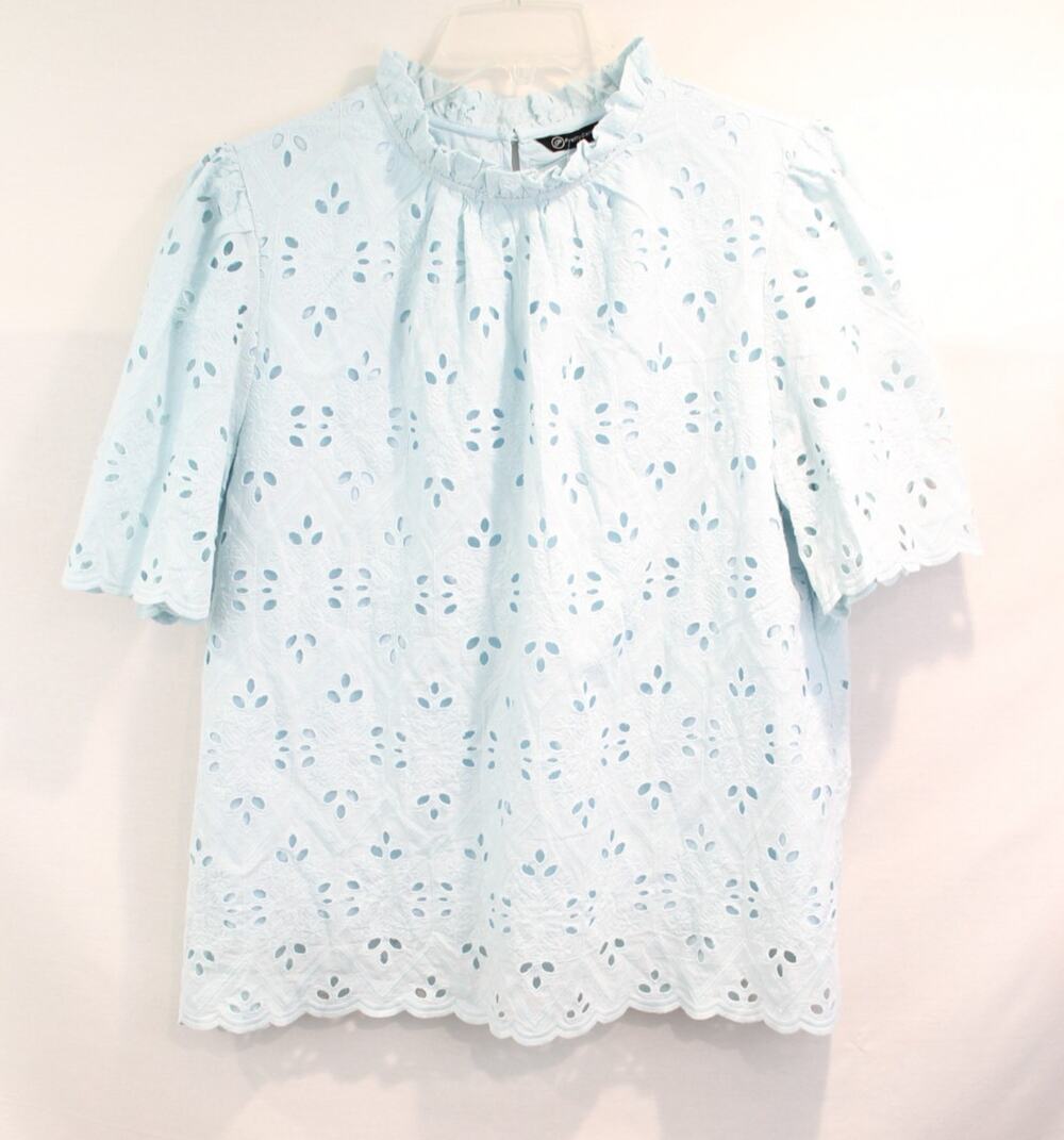 Pretty Garden Eyelet Top Womens size XXL Sky Blue Lined Ruffle Neck Puff Sleeves